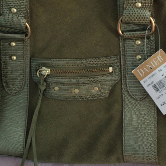 1990’s NWT Danier Green Suede Handbag - Picture 3 of 5